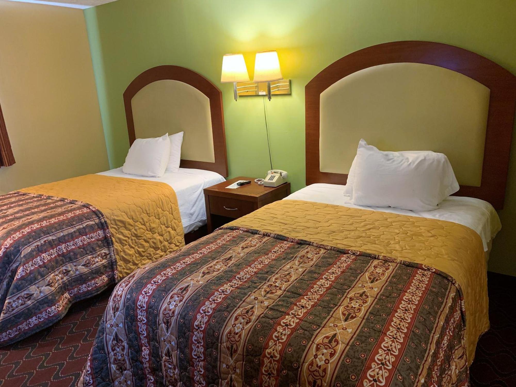 Patriot Inn Spencer Екстериор снимка