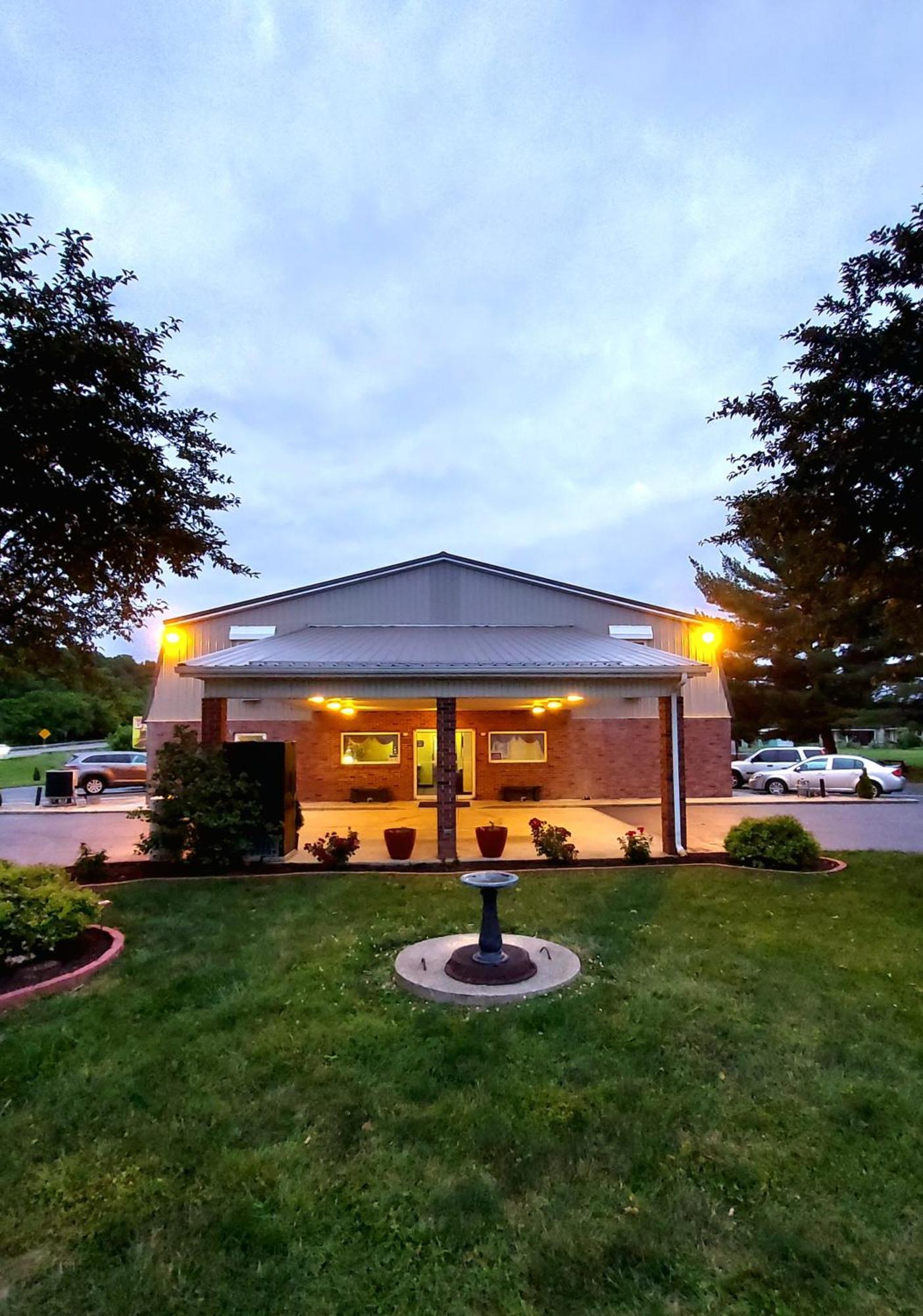 Patriot Inn Spencer Екстериор снимка